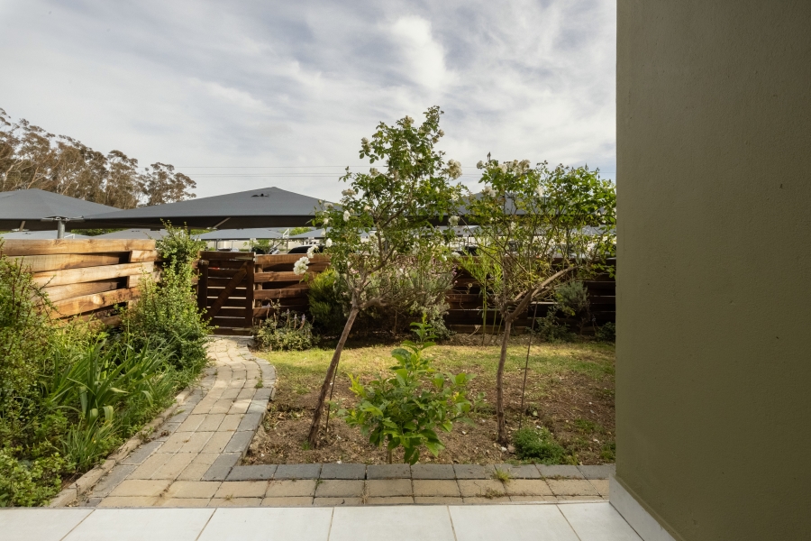 To Let 1 Bedroom Property for Rent in Greenbay Eco Estate Western Cape